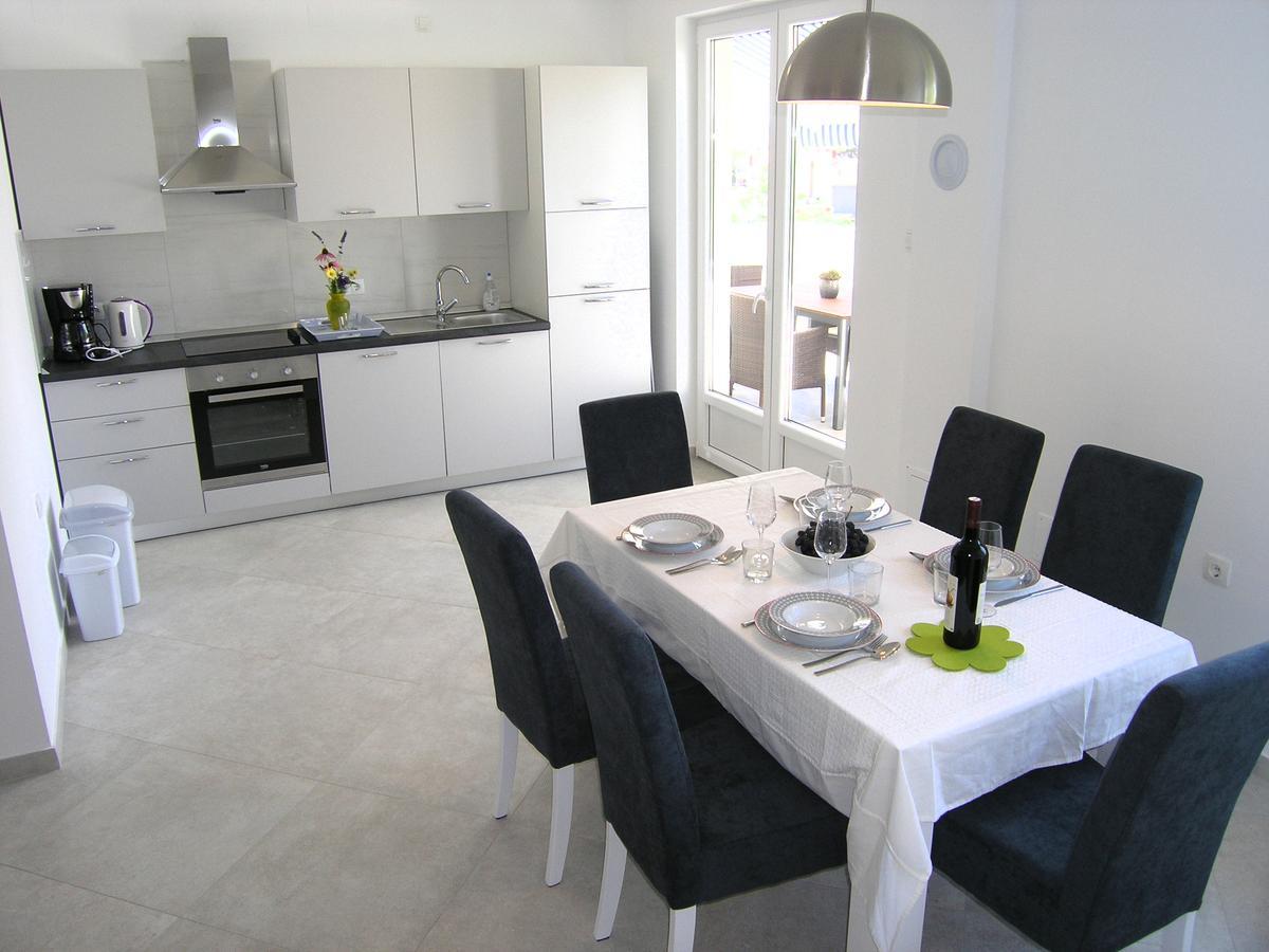 Apartman Danijel Krk Town Eksteriør billede